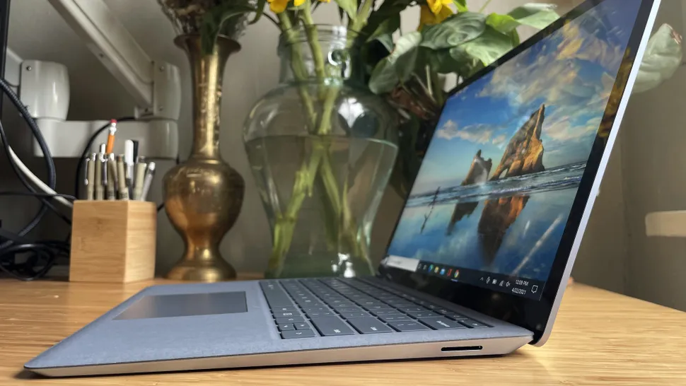 Microsoft-Surface-Laptop-4-15-inch